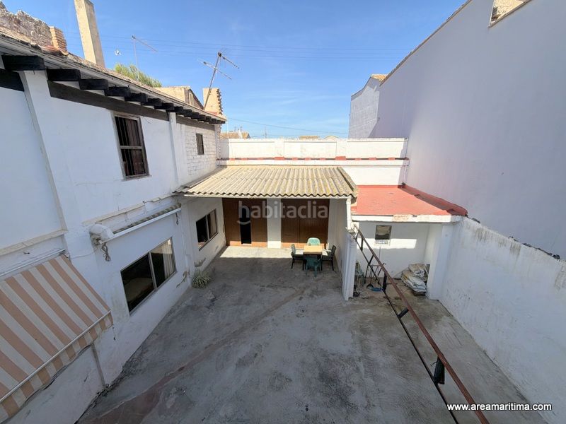Foto 38fe4e85-eaae-4da9-8350-e0fc6fe53da5. Casa adossada a La Punta Valencia