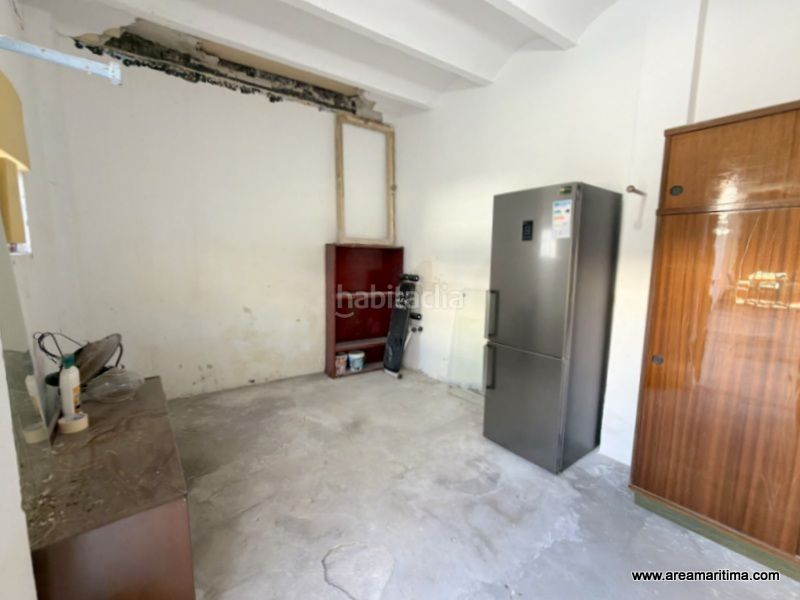 Foto 4abb75d3-7127-48c3-98a7-17ebc27c5519. Casa adossada a La Punta Valencia
