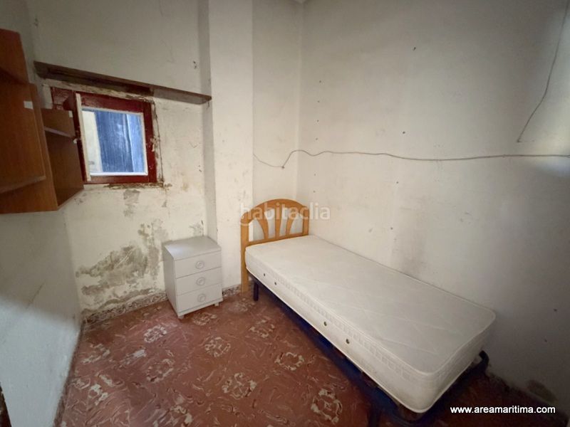 Foto bea36a12-a300-4834-872e-963171200669. Casa adossada a La Punta Valencia