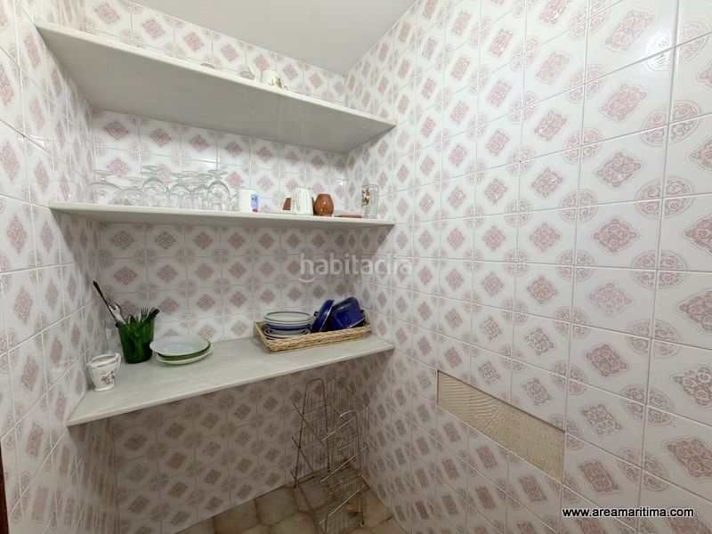 Foto f9223c5e-11a3-4822-8032-57a18a8eae36. Casa adossada a La Punta Valencia