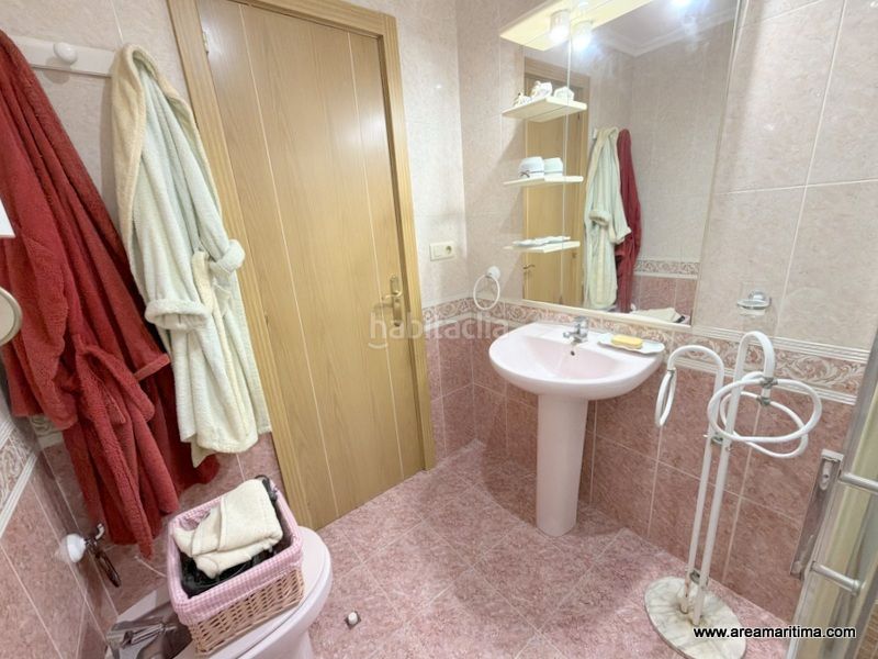 Foto bbca9340-de2b-479a-a428-2b32329c81b0. Pis amb calefacció a Malva Rosa Valencia