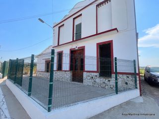 Rent House  Camino de la iglesia de vera. Alquiler de casa de cuatro habitaciones, dos baños y terreno en