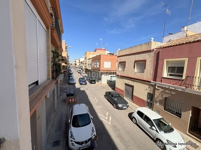 Foto 320585f5-ff76-4f9d-9401-c6d7462b478a. Pis a Centro puerto Sagunt