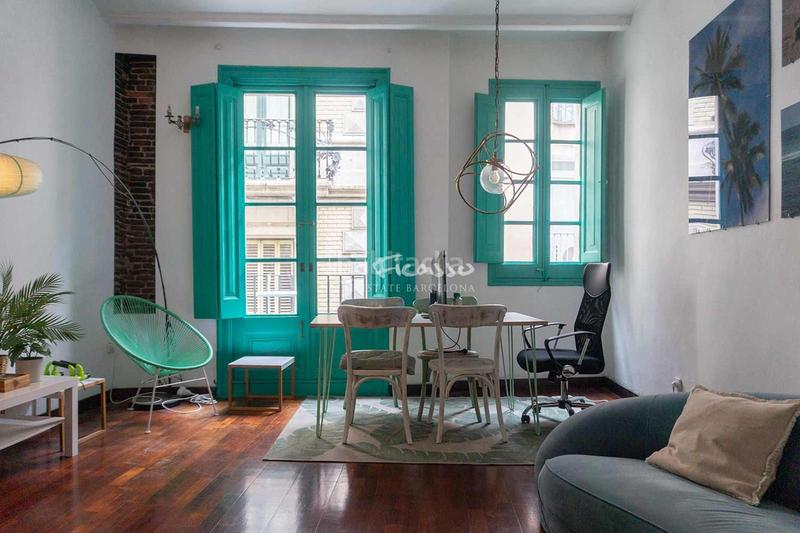 Foto 2699c65f-b135-4e8b-a85e-5da93eddd666. Miete etagenwohnung mit heizung in Raval Barcelona