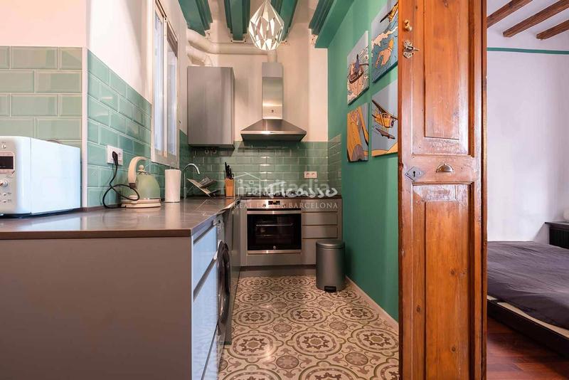 Foto 2ed5e463-79ea-4420-b8e8-223e074f0e69. Miete etagenwohnung mit heizung in Raval Barcelona