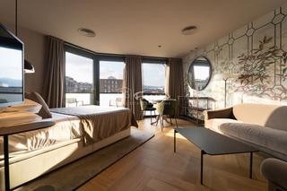 Location Attique  Mallorca. Calle mallorca  antiga esquerra de leixample  eixample