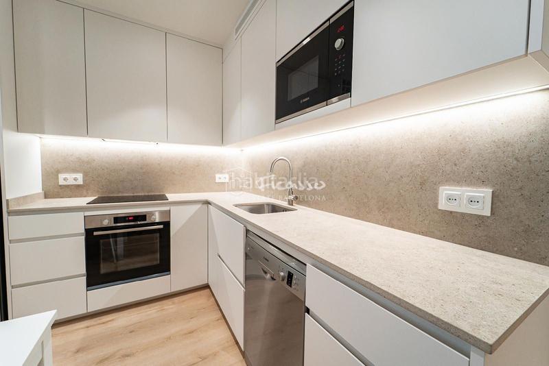 Foto f50641ec-db69-40b8-afb3-46b03f45e47b. Affitto appartamento con riscaldamento in Sant Antoni Barcelona