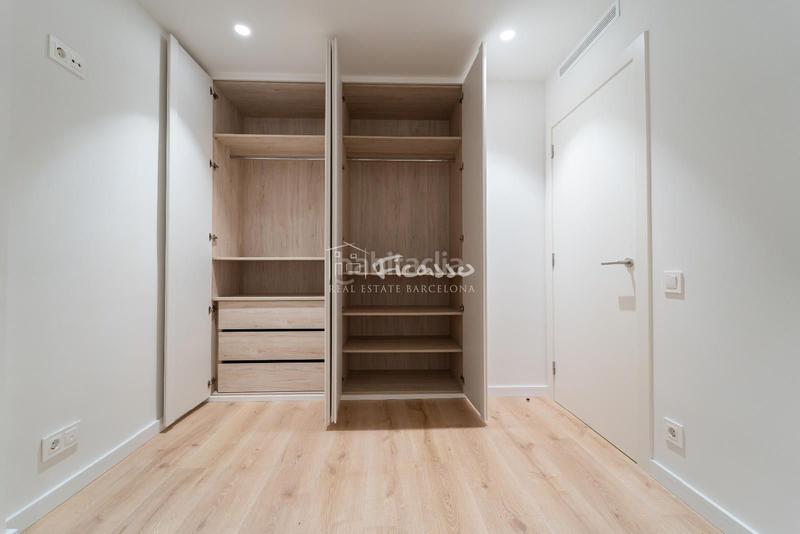 Foto 5c35740d-ef23-4ea8-a3ae-37aab25c382a. Rent flat with heating in Sant Antoni Barcelona