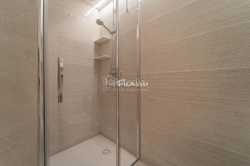 Foto a3493df7-107b-443d-a8fd-e1e21cec35fb. Rent flat with heating in Sant Antoni Barcelona