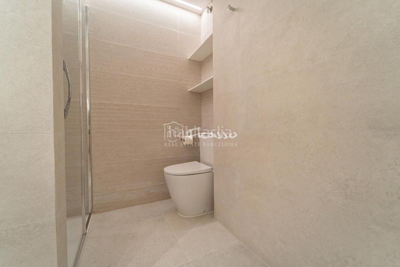 Foto a5b3e236-4df7-413e-aab9-592da8c0f599. Rent flat with heating in Sant Antoni Barcelona