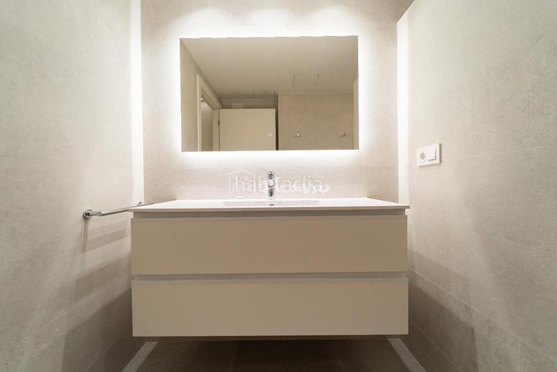 Foto b371f4a4-029f-43d8-bbf5-594af82f3ac5. Rent flat with heating in Sant Antoni Barcelona