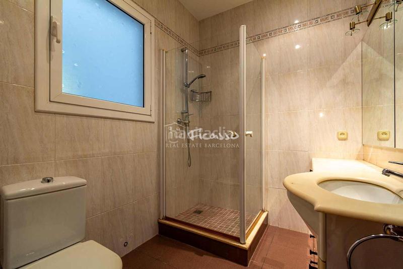 Foto 246a3c90-430a-4c03-b08d-e4e41db71ee8. Appartamento con riscaldamento terrazza in Sagrada Família Barcelona