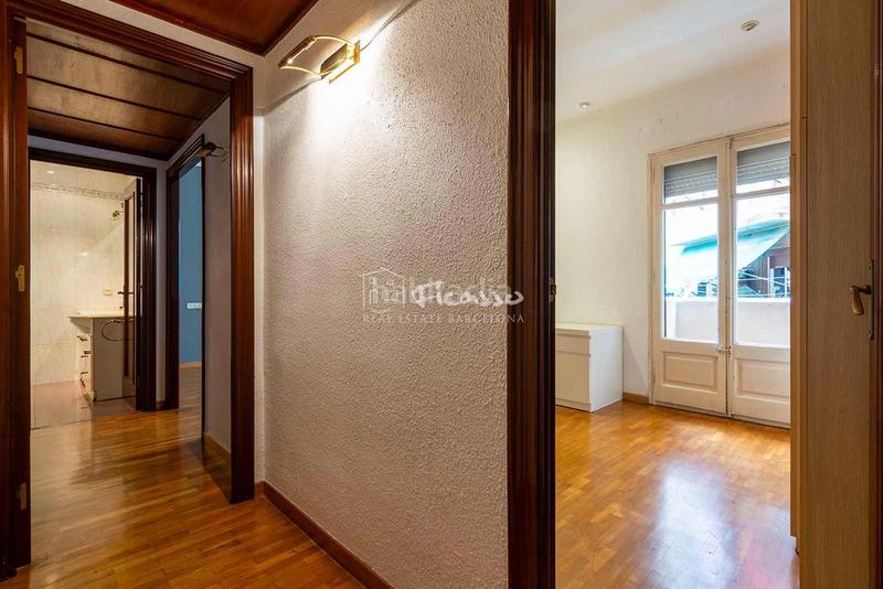 Foto 7f2178bf-6dea-45b0-973d-71c24beab4ec. Appartamento con riscaldamento terrazza in Sagrada Família Barcelona