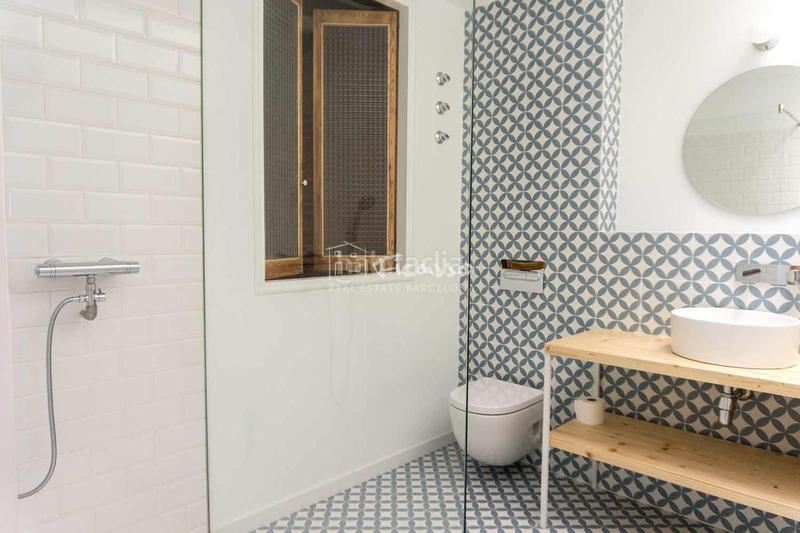 Foto 3729e9af-5985-4f62-b4ee-101b3082518b. Affitto attico con riscaldamento in El Parc i la Llacuna del Poblenou Barcelona