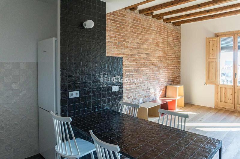 Foto fe551420-4cf5-449a-9316-1dcd6484e78f. Affitto attico con riscaldamento in El Parc i la Llacuna del Poblenou Barcelona