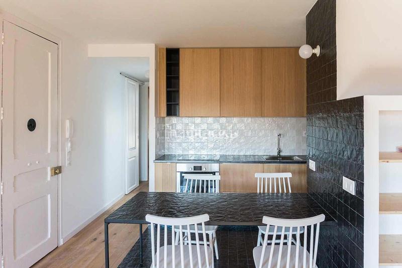 Foto 237f2cfb-6033-45f8-8126-f32ca5bb9b04. Lloguer àtic amb calefacció a El Parc i la Llacuna del Poblenou Barcelona