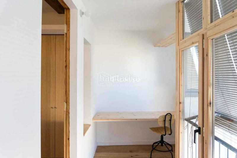 Foto 2c8c90b6-e5c0-436c-bed9-ac3038f8141b. Lloguer àtic amb calefacció a El Parc i la Llacuna del Poblenou Barcelona