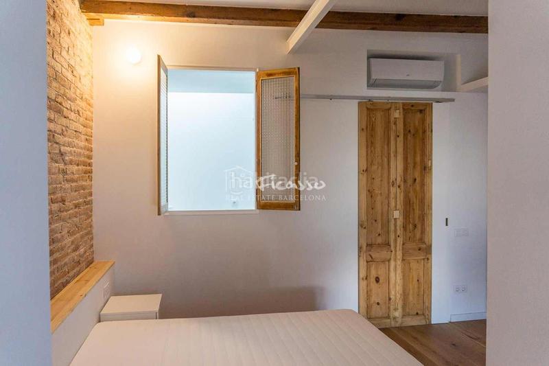 Foto 34648e37-d094-49c7-9548-cd223e871f90. Lloguer àtic amb calefacció a El Parc i la Llacuna del Poblenou Barcelona