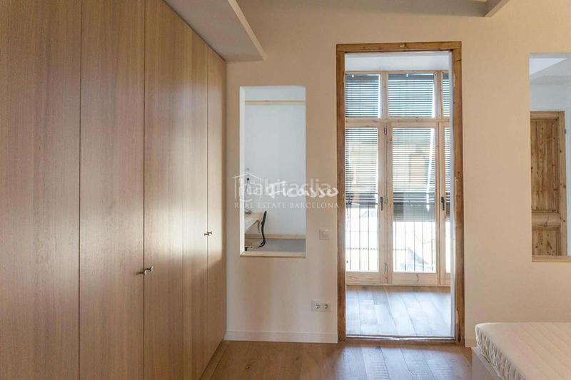 Foto 70e36c32-1e56-4bb2-974b-0e3a3c352ac9. Lloguer àtic amb calefacció a El Parc i la Llacuna del Poblenou Barcelona