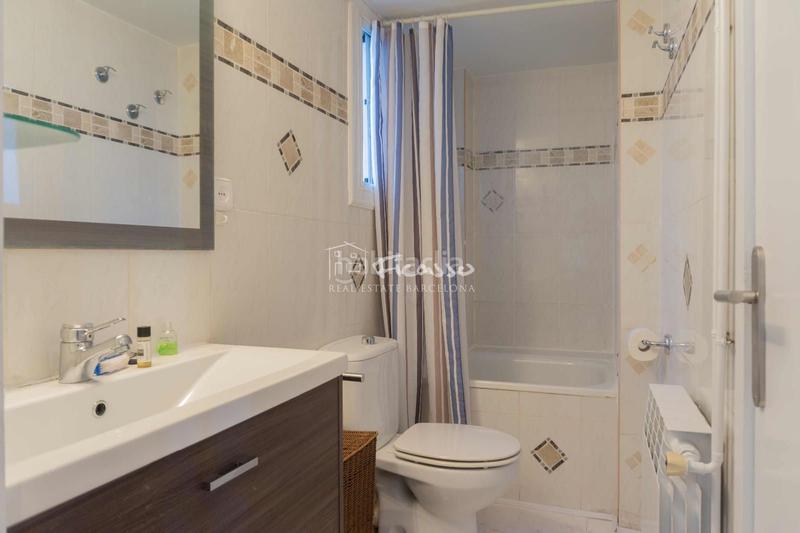 Foto 80a272a7-8a6a-461c-b549-953f3473bcb6. Rent penthouse with heating in Sant Gervasi - Galvany Barcelona