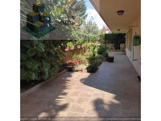 Apartment in Centre. Planta baja con jardín y aparcamiento privado  en venta en centr