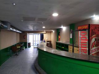 Geschäftsraum  Priorat. Local comercial en venta en eixample