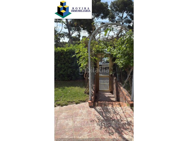 Foto 160390c0-29ea-4510-91cb-3428a5e3d950. Pis amb piscina a Mar i Camp - Platja dels Capellans Salou