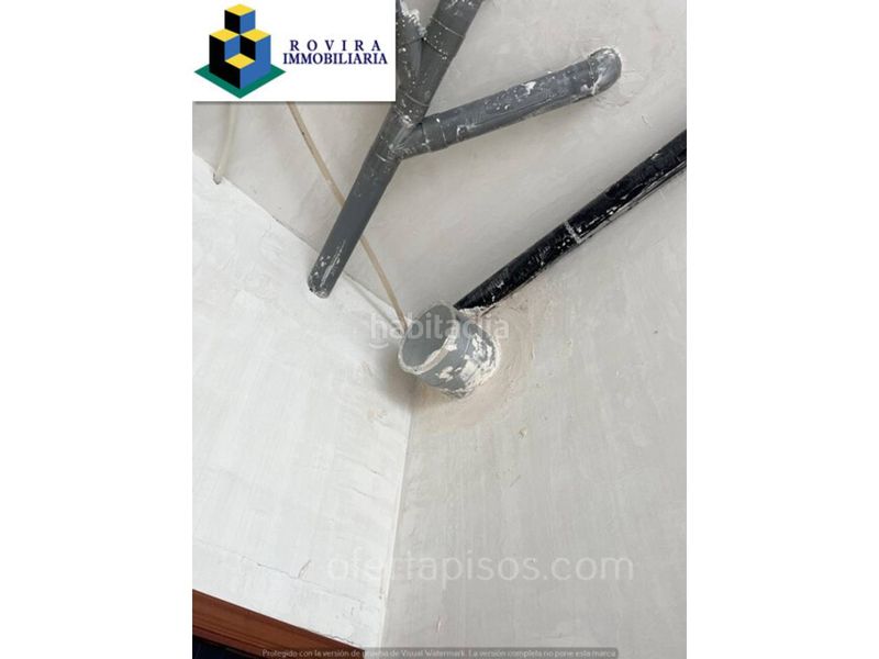 Foto a27df56d-e1e1-46f5-afbb-54e8c44071e8. Local comercial a Campclar Tarragona