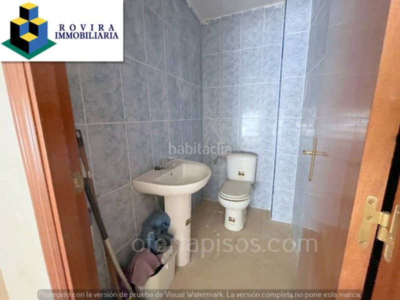 Foto b146413a-3a93-4ccc-8d8c-3a248f8dbf00. Local comercial a Campclar Tarragona