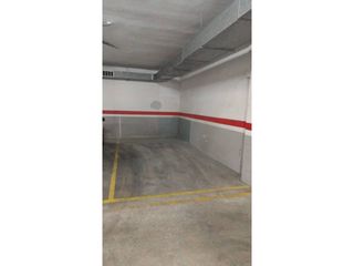 Aparcament cotxe  Calle penedès. Parking en venta en platja dels capellanszona turística