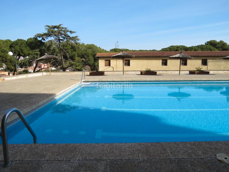 Foto 0a1677a4-6c50-4b63-b658-fb65dee51ead. Rez-de-chaussée avec cheminée chauffage piscine dans Sant Andreu de Llavaneres