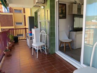 Pis  Carrer de la fornaca. Piso con ascensor y zona comunitaria con piscina