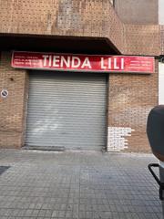 Lloguer Local Comercial  Carrer de l'escultor josep capuz. Junto ambulatorio de monteolivete
