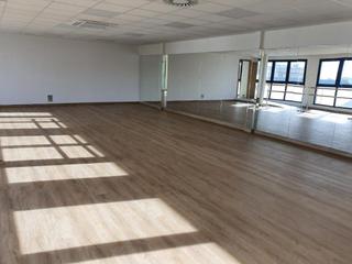 Rent Office space  Carrer ciutat d'onda. Alquiler despacho en el polígono fuente del jarro