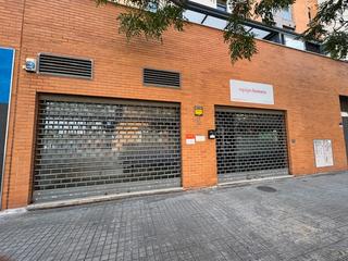 Location Local commercial à Carrer de miguel navarro escultor 5a. Alquiler local zona nou campanar