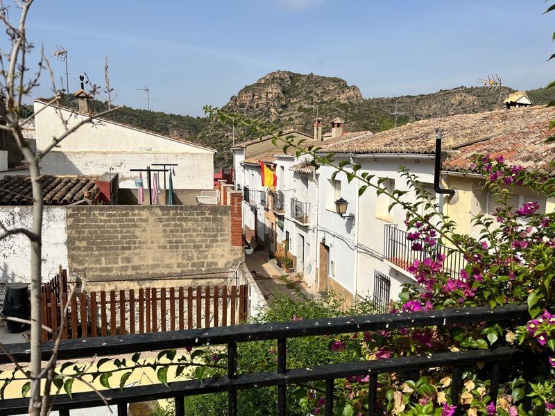 Foto 0b44483a-5703-4a2e-97f4-6d3ff0dc38db. Casa amb aparcament a Marines
