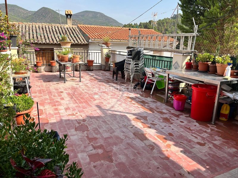 Foto 49ca5921-ad44-4ed3-8881-7bd70c0260ea. Casa amb aparcament a Marines