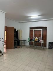 Local Comercial a L´Eixereta. Local con posibilidad de cambio de uso burjassot