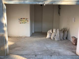 Local Comercial a Zona Concordia. Bajo en venta en burjassot zona maria ros