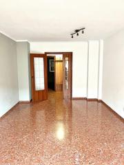 Pis a Zona Concordia. Piso en venta 4 habitaciones y 2 baños