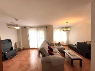 Pis a Zona Concordia. Piso en venta en burjassot con garaje y trastero