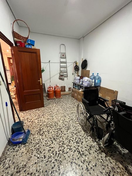 Foto a2615fa7-7f95-4eaf-8cf8-789ab8404d12. Casa amb aparcament a Zona Concordia Burjassot