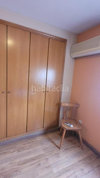 Foto 555d83d7-8949-43a6-a832-21f6e3ad6fdc. Semi detached house with heating parking in L´Eixereta Burjassot