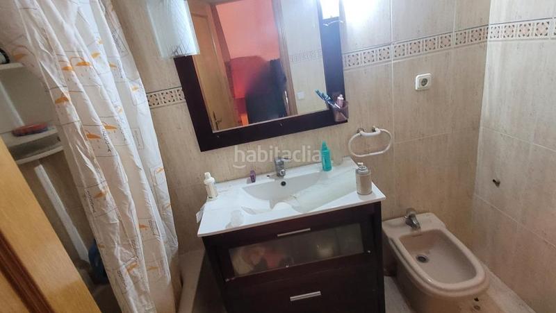 Foto 6050622b-f4e1-4fa8-8468-7d89710045cc. Semi detached house with heating parking in L´Eixereta Burjassot