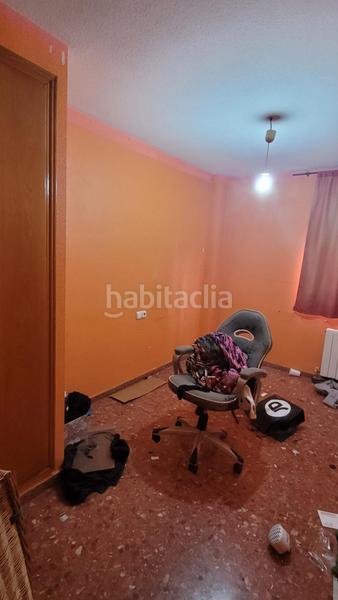 Foto 7dc9f2f9-9a16-400a-87ce-1448b6b2f618. Semi detached house with heating parking in L´Eixereta Burjassot