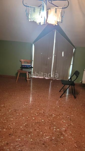 Foto 98357c29-153d-453a-a621-e9317ed82114. Semi detached house with heating parking in L´Eixereta Burjassot