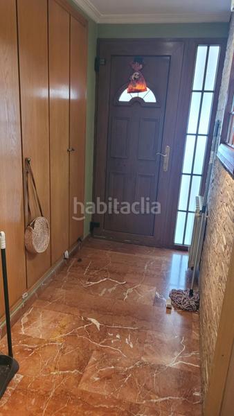 Foto 9fc13dd9-6d65-4a54-a31f-eb904bbf2678. Semi detached house with heating parking in L´Eixereta Burjassot