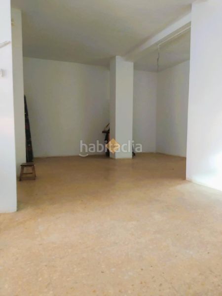 Foto 718a8c51-388d-4a2e-af3c-47a19e5aa15b. Local comercial a Zona Concordia Burjassot