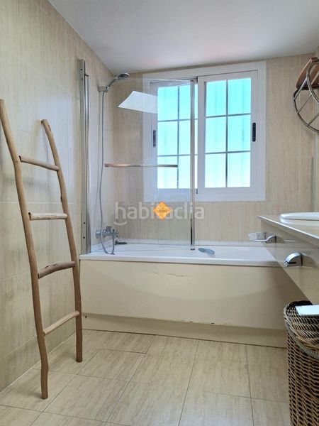 Foto 56748f32-1d5c-431d-8d96-849c9e39ba14. Xalet amb calefacció aparcament piscina a La Cañada Paterna
