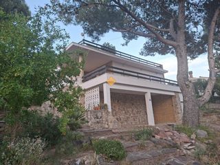 Xalet a San Miguel-El Paraiso. Espléndido chalet en venta en náquera  urbanización el paraíso p